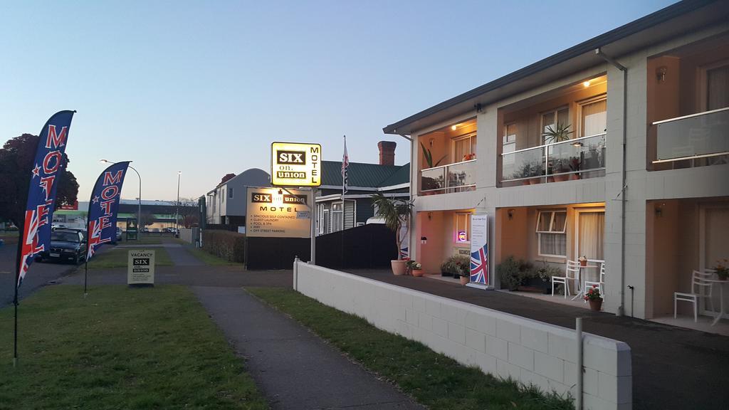 Six On Union Motel Rotorua Exteriör bild